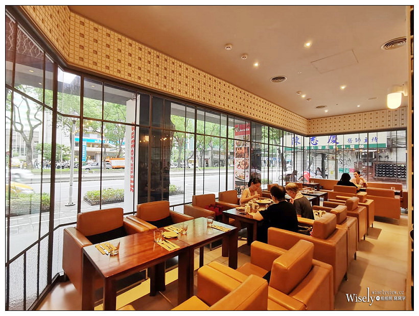 amba 台北中山意舍酒店 Buttermilk︱美式風味料理午茶～阿嬤秘方炸雞、吮指秘製西瓜烤醬豬肋排、新鮮果昔，捷運中山站美食／中山區美食／中山北路美食