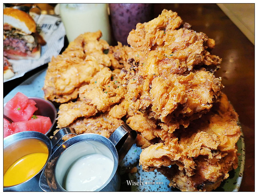 amba 台北中山意舍酒店 Buttermilk︱美式風味料理午茶～阿嬤秘方炸雞、吮指秘製西瓜烤醬豬肋排、新鮮果昔，捷運中山站美食／中山區美食／中山北路美食