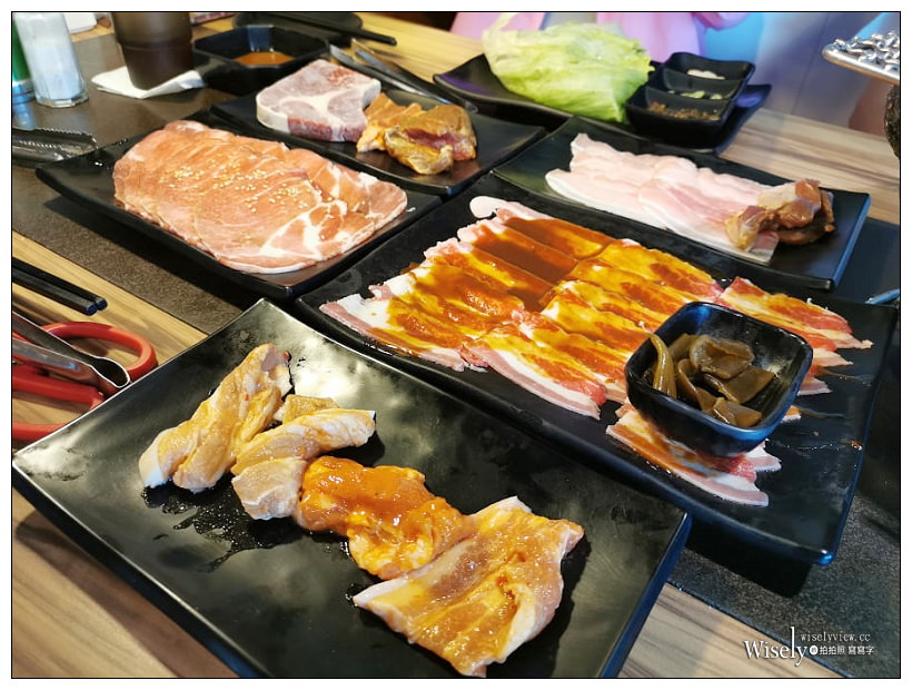 淡水燒肉吃到飽 愛烤愛對囉︱超高CP值內容不輸單點，多項創意食材選項