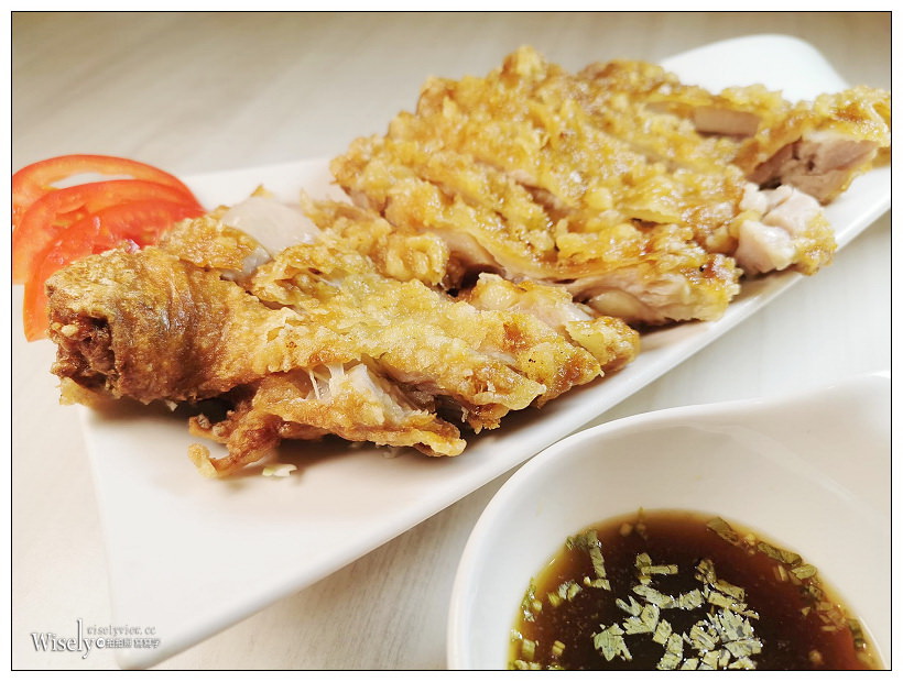 台北。采味食光︱文青風麵食館，推薦精燉砂鍋胡椒豬肚雞&紅燒膠原軟骨麵～台北後門美食／捷運科技大樓站美食／和平東路118巷美食