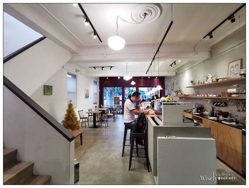 台北。WUTZ屋子 慢旅咖啡︱日系風裝潢可租借場地攝影棚～中山區美食／捷運忠孝新生站美食／八德路二段咖啡午餐