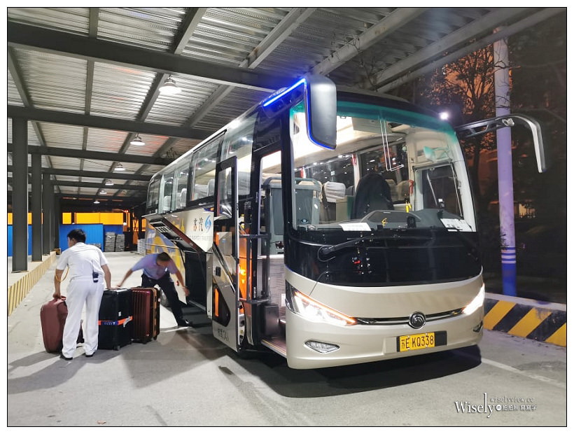 美麗中華：江蘇美食旅-01。交通住宿︱網卡推薦 x 搭機資訊、南通機場 x 南通金石國際大酒店、中南百貨-海底撈火鍋、王中王牛肉館、唐家閘 x 景瀾．唐閘印象酒店、1895文化創意產業園區