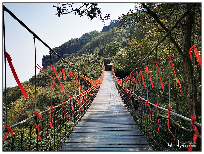 美麗中華：江蘇美食旅-05。連雲港景點美食︱東海水晶博物館、連雲港市博物館、瑪歌綠色主題餐廳(午餐)、花果山景區 x 南天門(晚餐)、連島度假區 x 海上雲台山景區、花果山酒店、連雲港出航遊、宿城八間房