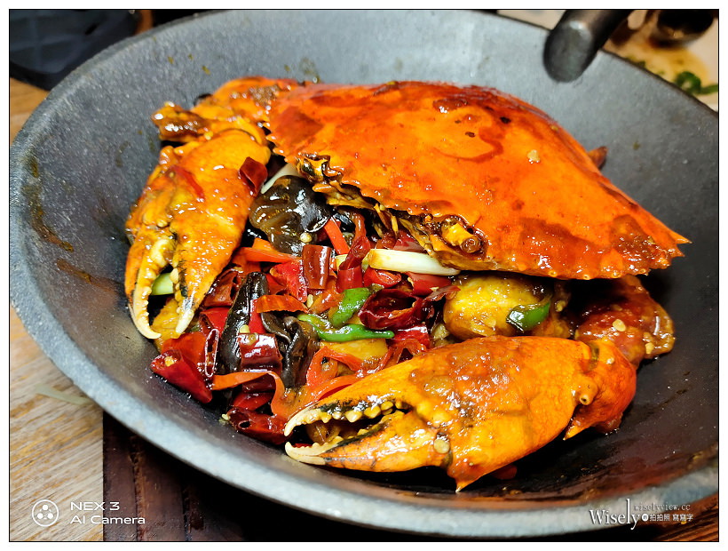 台北大安。紅皇后 川酒︱Villa風私宅用餐環境，通化夜市的川味餐酒館