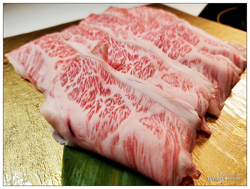 華國但馬屋。日本極品和牛美食︱涮涮鍋 x 壽喜燒 x 火焰炙燒，正宗在地吃法品嚐一流肉質～捷運中山國小站美食／中山區美食／台北牛排／晴光商圈美食