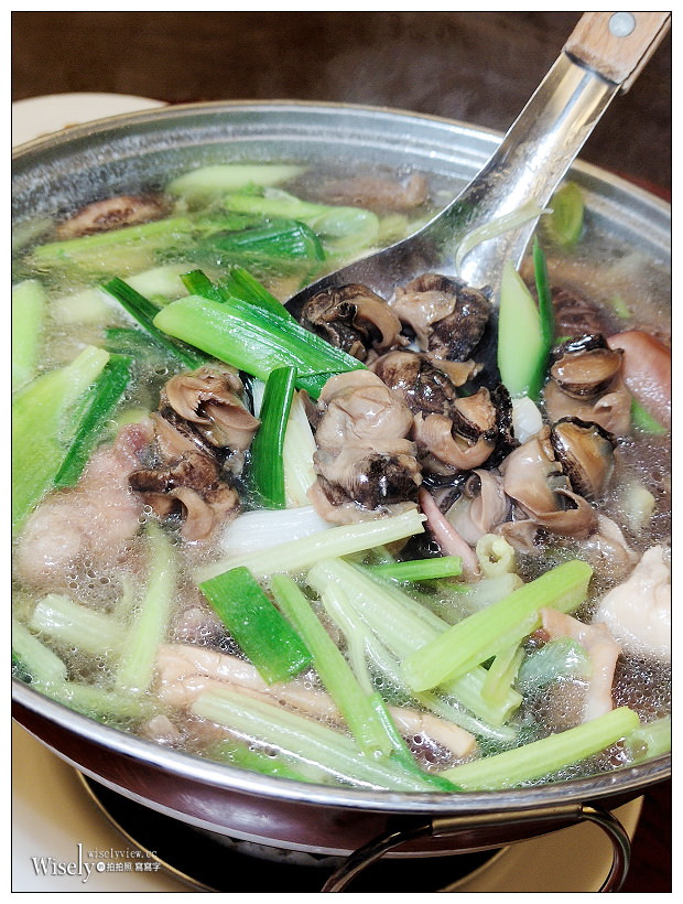 天母美食。興蓬萊台菜海鮮餐廳︱必點排骨酥、螺肉蒜和佛跳牆，平價實惠老字號酒家菜～士林美食 x 捷運石牌站美食 x 中山北路七段美食