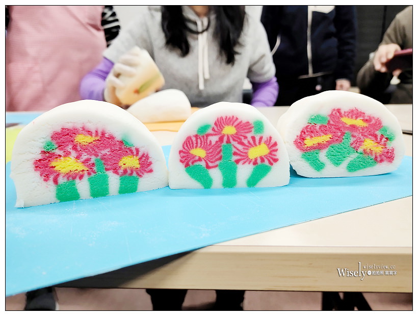 青森。下北名產購物中心︱特色下半北島伴手禮名產，べこ餅(蓓可糕)體驗製作～青森自由行 x 下北半島自由行 x 下北半島名產 x 下北半島景點