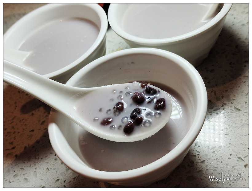 歇業。ATT4Fun 美滋鍋︱來自新加坡人氣鍋物，多項湯頭與風味食材，夢幻粉色系空間 x 必點膠原蛋白湯底、魚豆腐、炸響鈴～捷運台北101世貿站美食