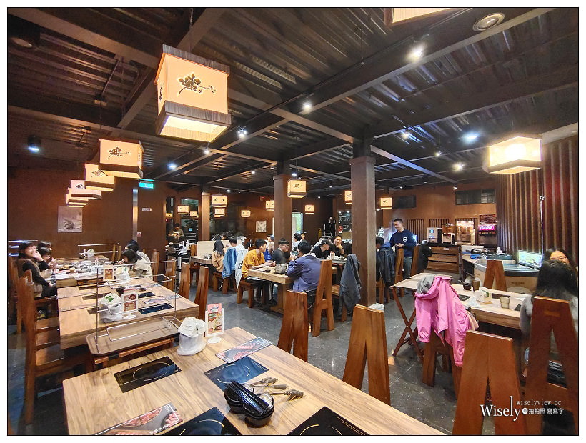 肉多多火鍋.宜蘭復興店︱美牛及綜合海鮮盤，自助冰淇淋飲料吃到飽