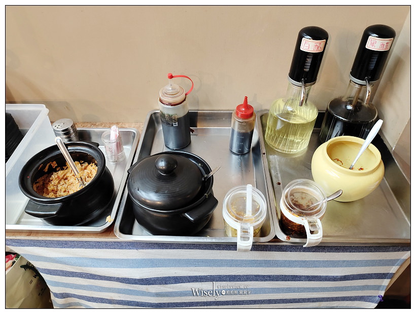 宜蘭美食。九條牛牛肉麵 & 歡樂宜蘭節。丟丟噹森林︱宜蘭火車站美食 x 宜蘭銅板小吃 x 宜蘭夜景自由行