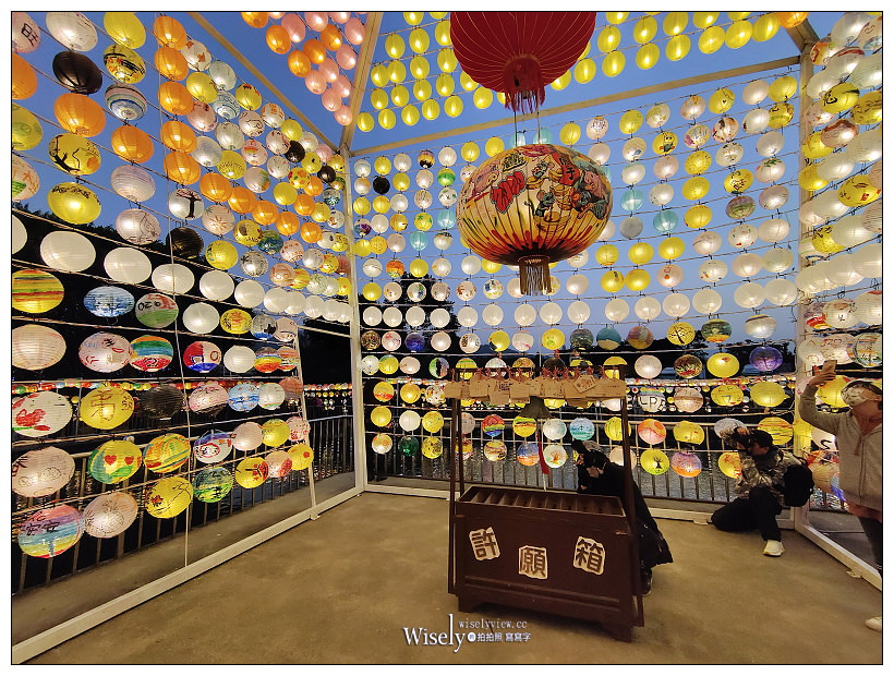 新北景點。三峽廣行宮關聖帝君廟︱三千盞彩色燈海美景，巨型燈籠天燈倒映水面，活動與交通資訊分享～三峽廣行宮燈會 x 三峽IG打卡景點 x 三峽自由行