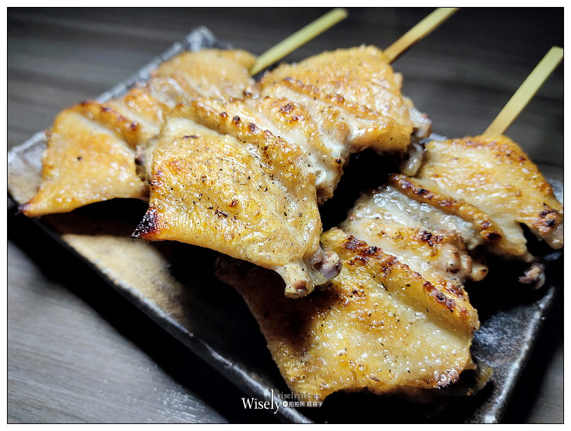 台北大安。鳥當家（原 手串本舖串燒)︱天母美食鳥哲姐妹店，正宗日式串烤手法與桂丁雞等優質食材，鄰近仁愛醫院巷弄內～捷運忠孝復興站美食 x 台北居酒屋推薦
