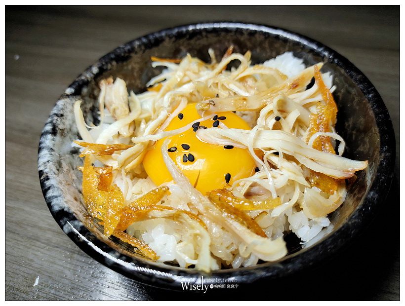 台北大安。鳥當家（原 手串本舖串燒)︱天母美食鳥哲姐妹店，正宗日式串烤手法與桂丁雞等優質食材，鄰近仁愛醫院巷弄內～捷運忠孝復興站美食 x 台北居酒屋推薦