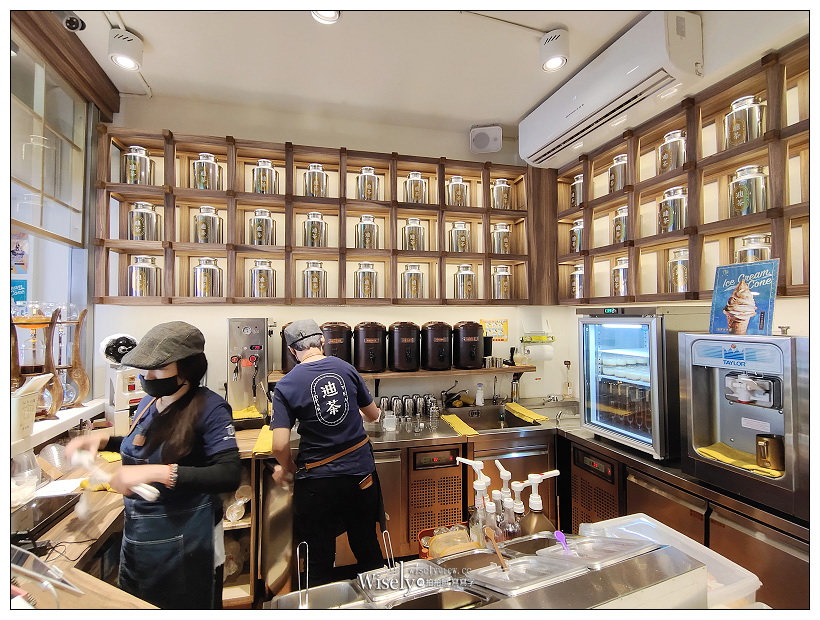 迪化街美食。迪茶 Dear Tea︱大稻埕手搖茶專賣店,黑糖茶冰珍珠鮮奶與999黃金山丘霜淇淋~大稻埕美食 x 永樂市場美食 x 捷運北門站美食 x 大同區美食 迪化街美食。迪茶 Dear Tea︱大稻埕手搖茶專賣店,黑糖茶冰珍珠鮮奶與999黃金山丘霜淇淋~大稻埕美食 x 永樂市場美食 x 捷運北門站美食 x 大同區美食