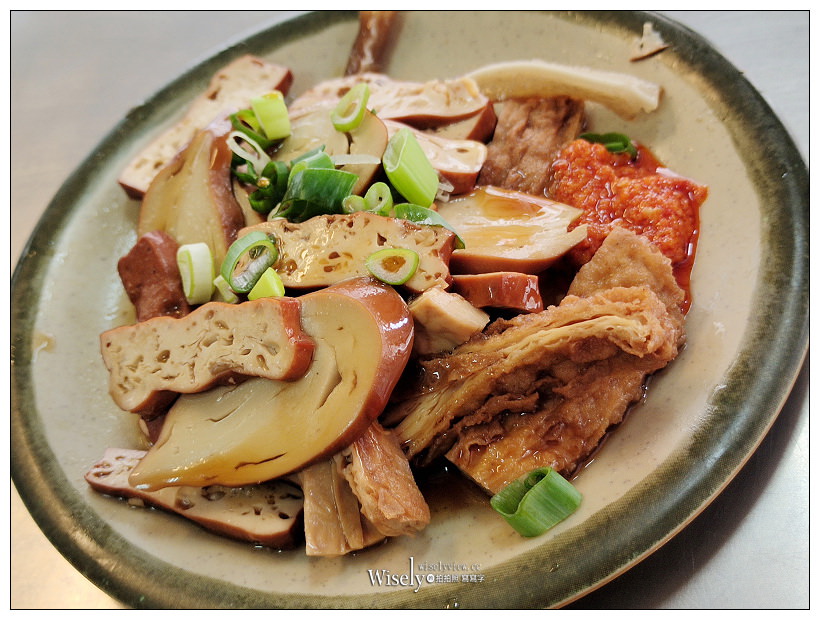 新北永和。洪太良麵︱平價多項麵食選擇，招牌乾麵&綜合涼麵好吃，隔壁臭豆腐也推薦～永和涼麵 x 永和小吃 x 永和美食 x 秀朗國小美食 x 永和民生路美食