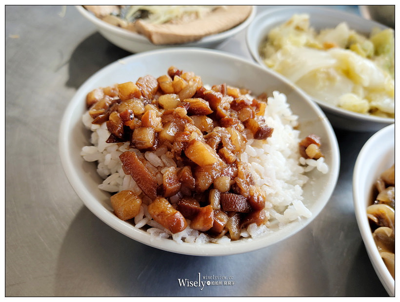 王氏魚皮︱魚皮湯.肉燥飯.虱目魚粥.虱目魚肚︱台南安平老街美食