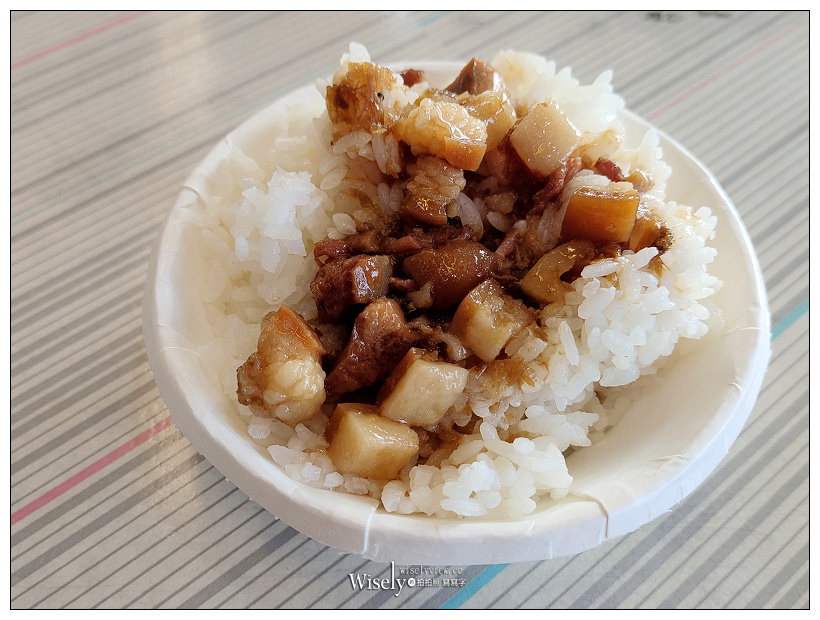 助仔牛肉湯︱安平三大牛肉湯之一︱當地最早的牛肉湯店︱台南安平美食