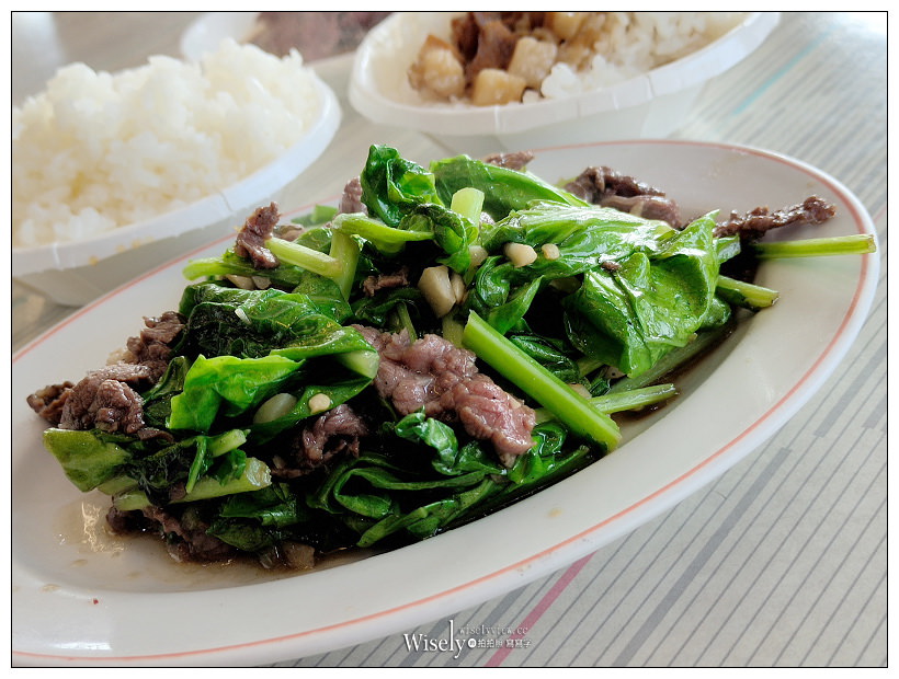 助仔牛肉湯︱安平三大牛肉湯之一︱當地最早的牛肉湯店︱台南安平美食