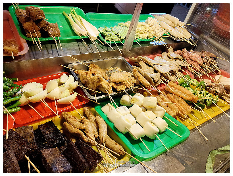 台南宵夜。小東路麻辣關東煮&小東路品壹燒烤︱成大校區深夜排隊平價美食 台南宵夜。小東路麻辣關東煮&小東路品壹燒烤︱成大校區深夜排隊平價美食
