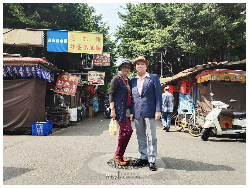 台北中正。南機場夜市 岡山肉燥飯︱在地人的早午餐，走南部風格特色小吃，焢肉飯、魚皮湯都好吃