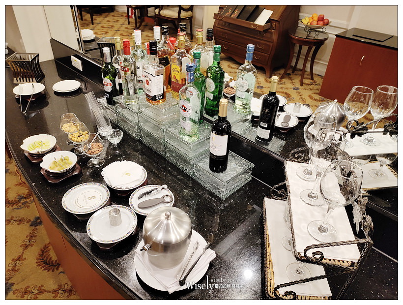 台北華國大飯店 住宿餐廳分享︱位於台北美術館、花博公園與晴光商圈夜市旁，交通方便相鄰捷運5分鐘步程，料理一流環境舒適～雙人專案價1688元起