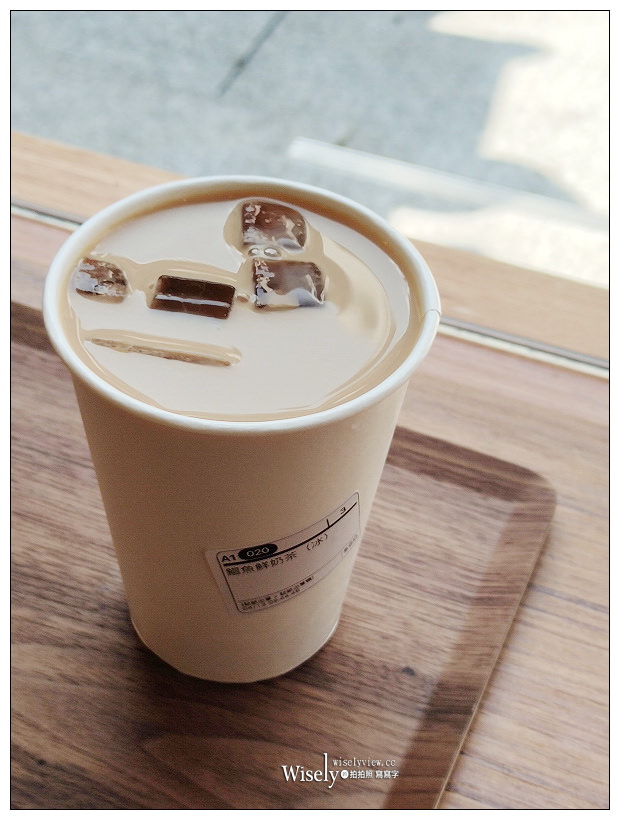 台大公館美食。鱷吐司︱特色文青早午餐，IG打卡視覺風格，推薦芋泥肉鬆口味，金門老店金排骨也有特色～捷運公館站美食 x 台大早午餐 x 中正區美食