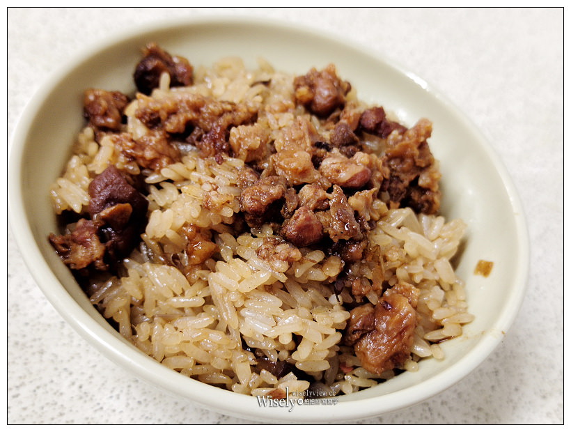 中和美食。王家古早味傳統小吃︱來自彰化在地40年,傳統油飯古早味滷汁,在地廟口小吃攤起家 中和美食。王家古早味傳統小吃︱來自彰化在地40年,傳統油飯古早味滷汁,在地廟口小吃攤起家