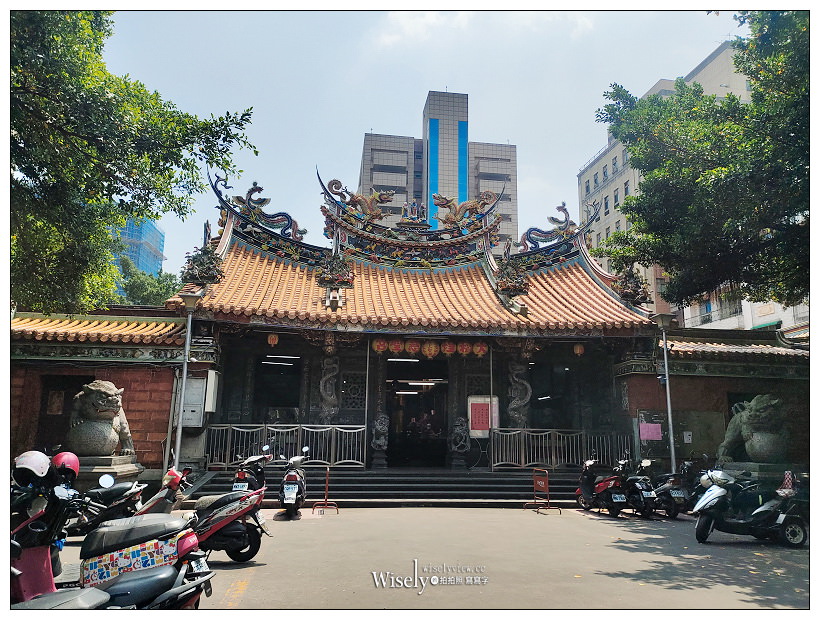 台北大稻埕慈聖宮小吃。媽祖宮口四神湯 x 肉包燒賣︱傳統平價古早味路邊攤銅板美食～捷運大橋頭站美食