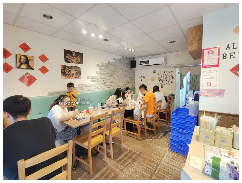 世新早午餐。總匯更好 Always Better︱鐵板嫩雞總匯三明治料好實在，價格親民份量十足，相鄰考試院與世新後門～木柵美食 x 世新美食 x 文山區早午餐