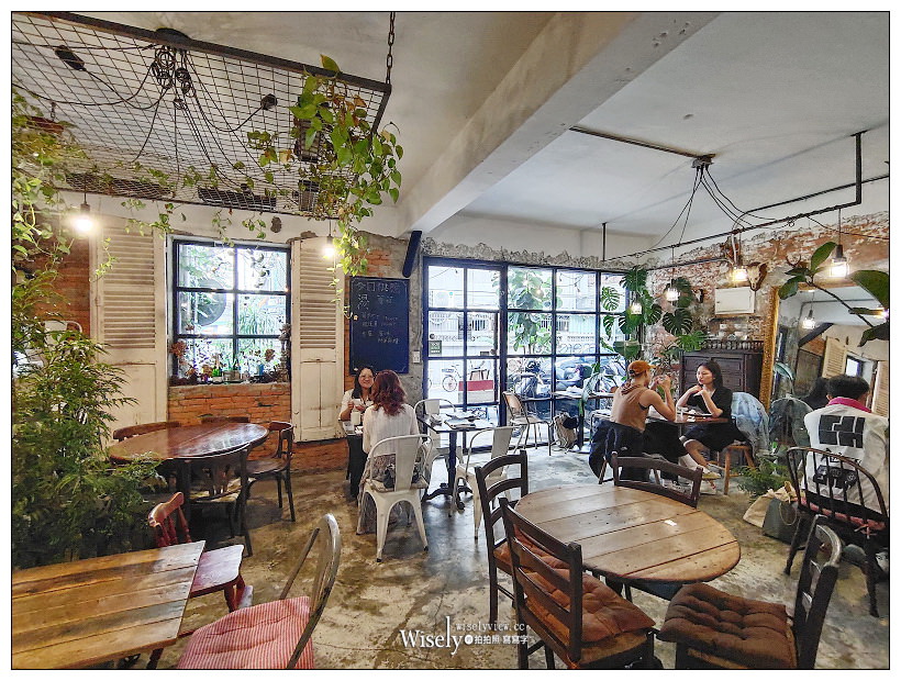 板橋美食。Merci Café︱復古歐美風格環境,平價早午餐料理豐盛有料,在地人氣IG打卡餐廳~捷運板橋站美食 x 府中咖啡廳 x 板橋大遠百咖啡廳 x 新北市府美食 板橋美食。Merci Café︱復古歐美風格環境,平價早午餐料理豐盛有料,在地人氣IG打卡餐廳~捷運板橋站美食 x 府中咖啡廳 x 板橋大遠百咖啡廳 x 新北市府美食