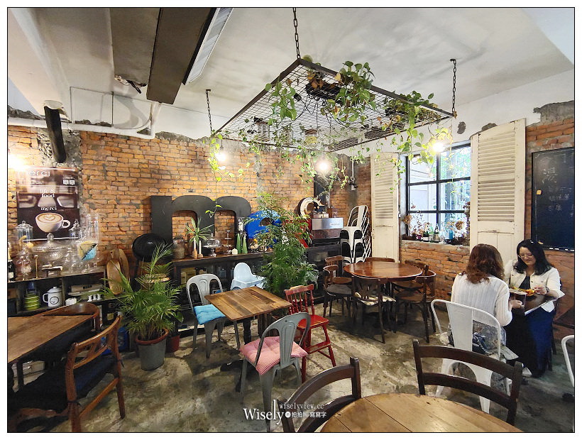 板橋美食。Merci Café︱復古歐美風格環境,平價早午餐料理豐盛有料,在地人氣IG打卡餐廳~捷運板橋站美食 x 府中咖啡廳 x 板橋大遠百咖啡廳 x 新北市府美食 板橋美食。Merci Café︱復古歐美風格環境,平價早午餐料理豐盛有料,在地人氣IG打卡餐廳~捷運板橋站美食 x 府中咖啡廳 x 板橋大遠百咖啡廳 x 新北市府美食