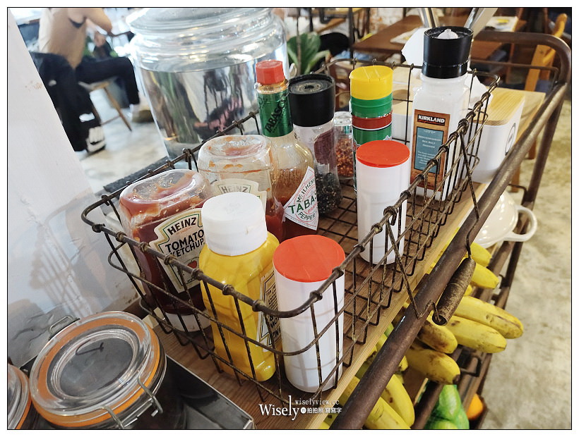 板橋美食。Merci Café︱復古歐美風格環境,平價早午餐料理豐盛有料,在地人氣IG打卡餐廳~捷運板橋站美食 x 府中咖啡廳 x 板橋大遠百咖啡廳 x 新北市府美食 板橋美食。Merci Café︱復古歐美風格環境,平價早午餐料理豐盛有料,在地人氣IG打卡餐廳~捷運板橋站美食 x 府中咖啡廳 x 板橋大遠百咖啡廳 x 新北市府美食