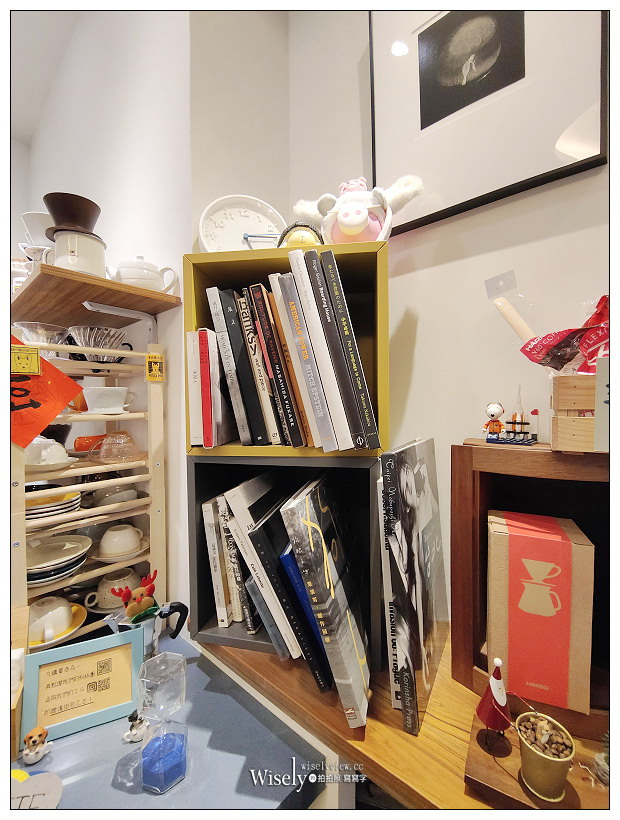 新北土城。杯豆咖啡 BadDog Coffee︱宛如來到友人家品嚐咖啡般的自在，提供義式或手沖等平價咖啡，還有台灣原葉茶～土城美食 x 土城咖啡 x 土城下午茶