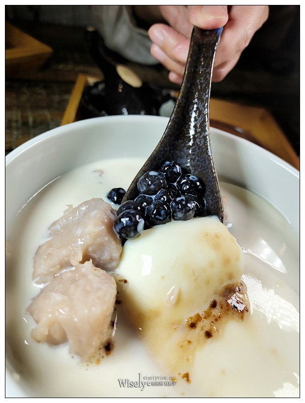 板橋豆花。巷•甜品製造所︱在地小清新糖水店，主打手炒黑糖與手工豆花～捷運新埔站美食 x 板橋美食