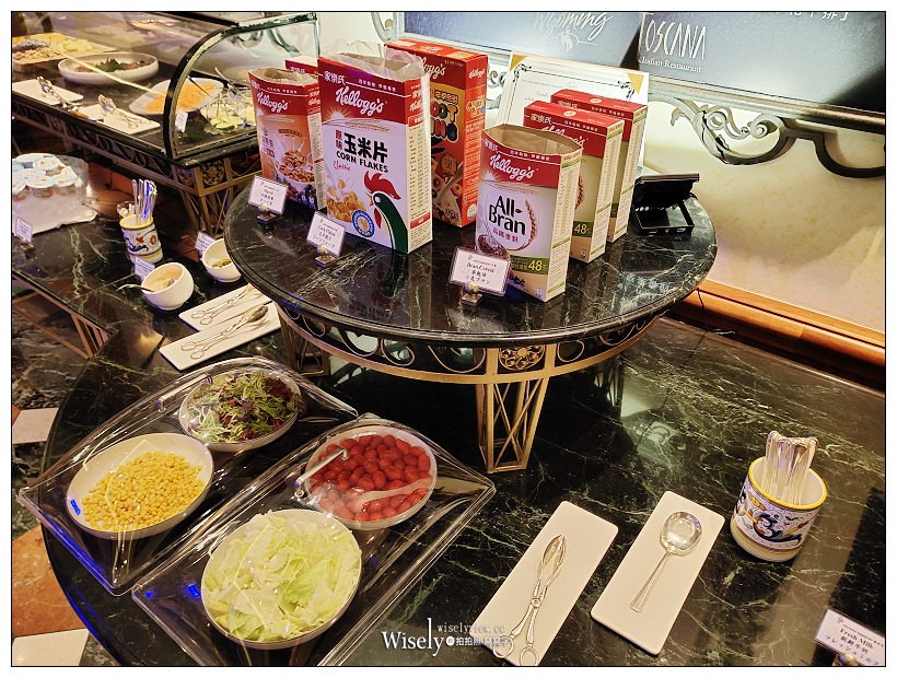 台北西華飯店30週年限時專案︱24盎司頂級丁骨牛排龍蝦大餐加住滿30小時再送早餐只需NT4,888，即日起至7/5前適用～新增2020媒體評比得獎端午粽食記分享