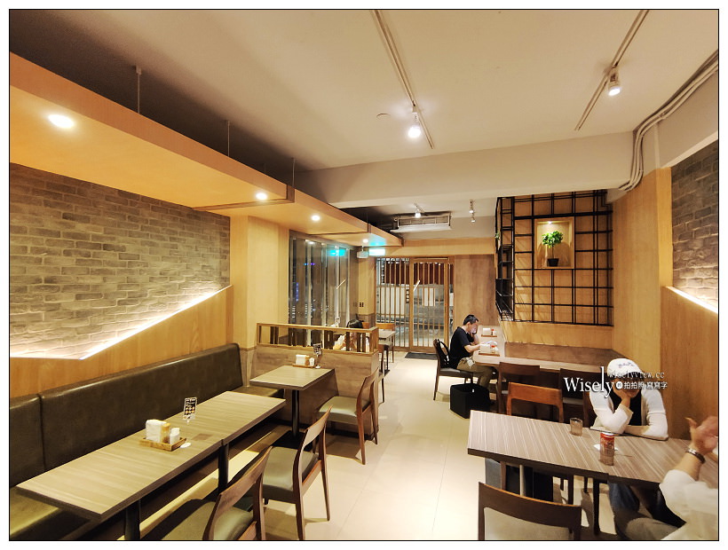 台北美食 。丼Fun 「日本式丼飯」︱主打炸牛排定食，炙燒薔薇丼與鹽蔥牛舌丼也推薦，相鄰台北京站與中山市場～捷運台北車站美食 x 日式燒肉丼飯