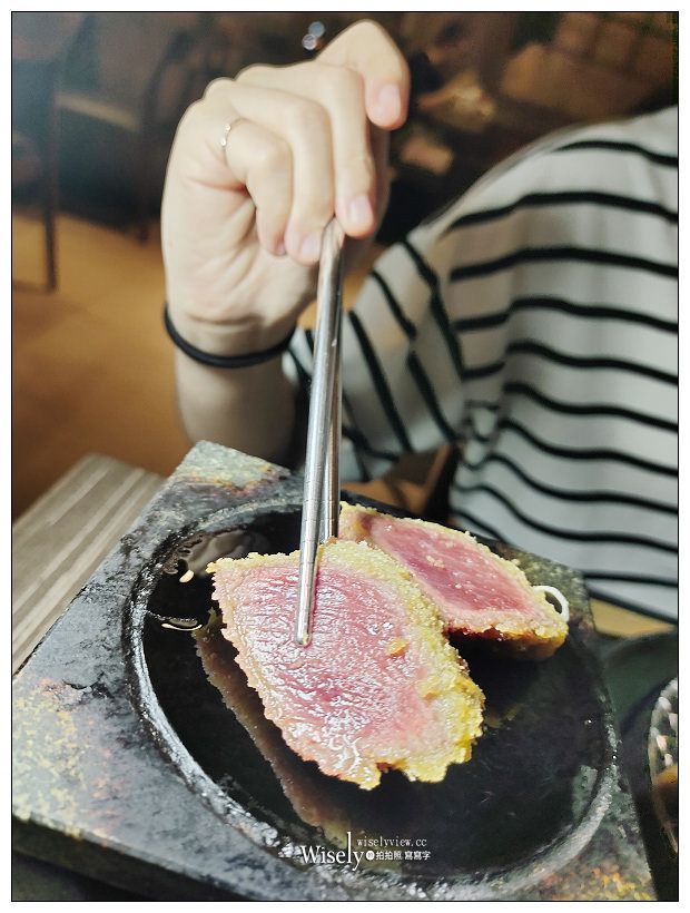 台北美食 。丼Fun 「日本式丼飯」︱主打炸牛排定食，炙燒薔薇丼與鹽蔥牛舌丼也推薦，相鄰台北京站與中山市場～捷運台北車站美食 x 日式燒肉丼飯
