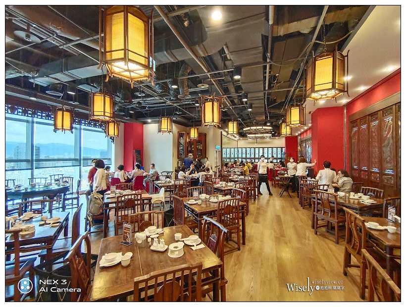 台北點水樓 復興店︱讚岐牛肉麵、七彩小籠包、砂鍋醃篤鮮、月見芙容鮮魚煲、凍豬腳，新增餐點伴手禮現購專櫃～捷運忠孝復興站美食 x 米其林必比登美食