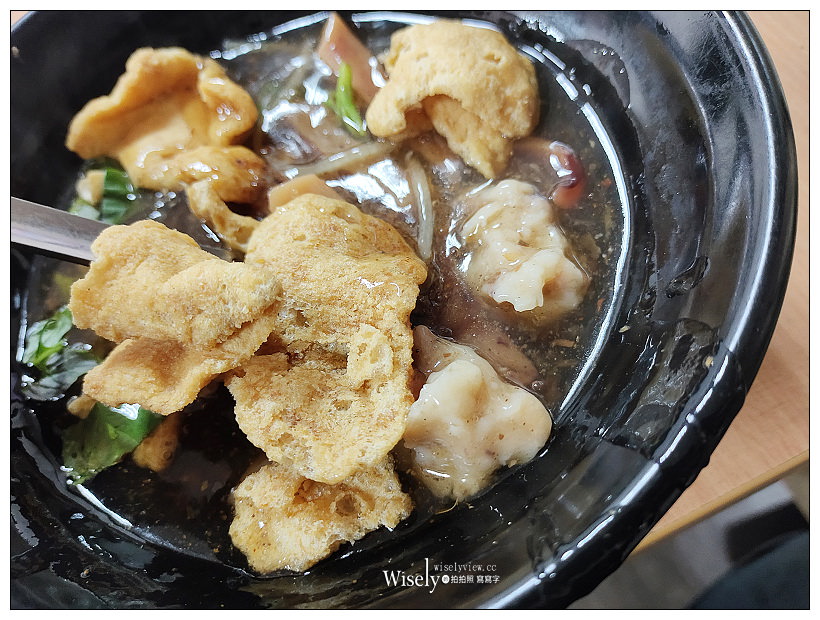 新店 大豐路美食。陳林港式脆皮臭豆腐&太祖魷魚羹︱捷運大坪林站美食 x 新店美食 x 非凡大探索推薦