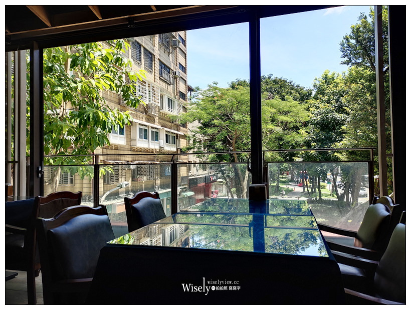 台北大安。花神咖啡私廚 de Flora Restaurant & Café 師大店︱中式熱炒與西點午茶，裝潢空間仿法國巴黎花神咖啡，適合聚會聊天拍照～捷運台電大樓站美食