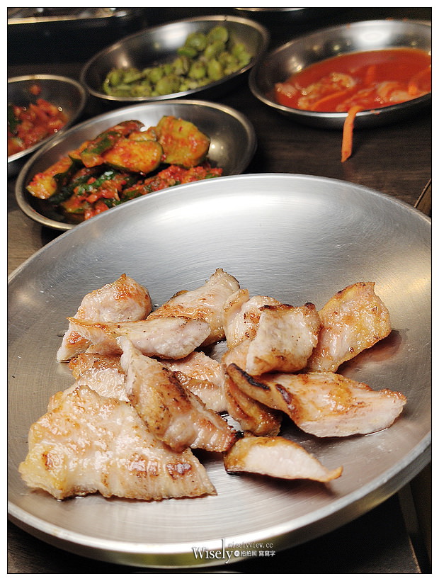 燒桶子 韓風立燒（含完整菜單）︱台北東區人氣韓國烤肉，專業代烤小菜吃到飽，推薦4人份「女神和牛套餐」～捷運國父紀念館站美食 x 台北韓國烤肉推薦