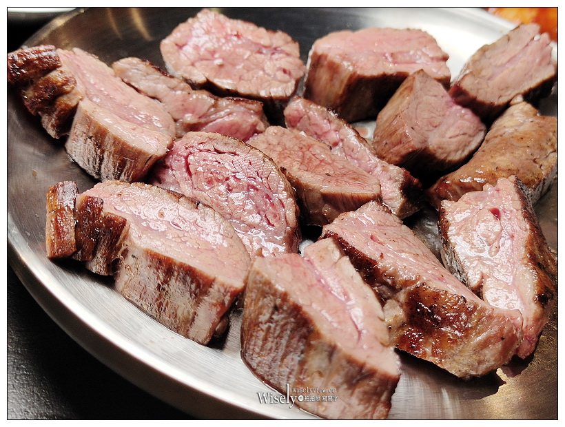 燒桶子 韓風立燒（含完整菜單）︱台北東區人氣韓國烤肉，專業代烤小菜吃到飽，推薦4人份「女神和牛套餐」～捷運國父紀念館站美食 x 台北韓國烤肉推薦