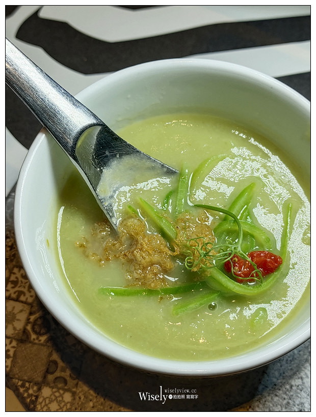 2020台中大毅老爺行旅。夏季住房(梨鄉背景)旅遊專案︱東勢梨之鄉親子遊，可愛公仔限定套房，ZEBRA餐廳梨菜新品～暑期限定最低價雙人入住只需NT1595