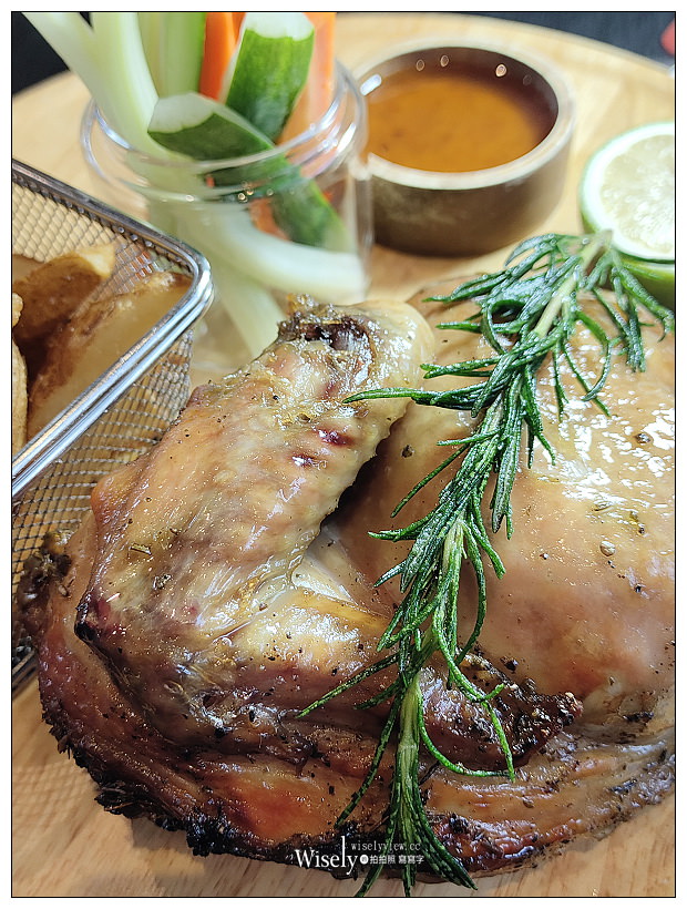 2020台中大毅老爺行旅。夏季住房(梨鄉背景)旅遊專案︱東勢梨之鄉親子遊，可愛公仔限定套房，ZEBRA餐廳梨菜新品～暑期限定最低價雙人入住只需NT1595