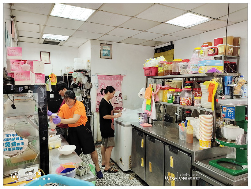 向日葵冰店︱刨冰口味種類多份量大︱學生人氣甜點聚餐小吃︱宜蘭小吃