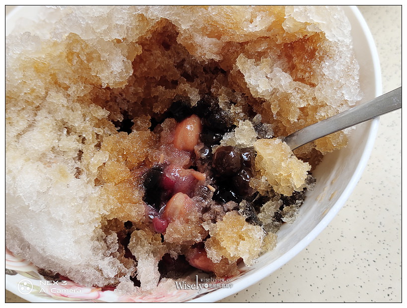 向日葵冰店︱刨冰口味種類多份量大︱學生人氣甜點聚餐小吃︱宜蘭小吃 向日葵冰店︱刨冰口味種類多份量大︱學生人氣甜點聚餐小吃︱宜蘭小吃