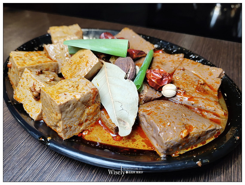 台北。肉多多火鍋 中山北店︱全新「爆炒川府麻辣湯」及全新套餐單品，可使用三倍券消費與多項抽獎活動(7/1-8/31)～捷運台北車站美食 x 中山北路火鍋