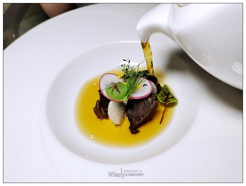 台北。歐華酒店：地中海牛排館︱美國杉河農場濕式熟成50天肋眼牛排，配菜湯品各個精彩，搭配住房活動超划算～捷運中山國小站美食 x 花博公園美食