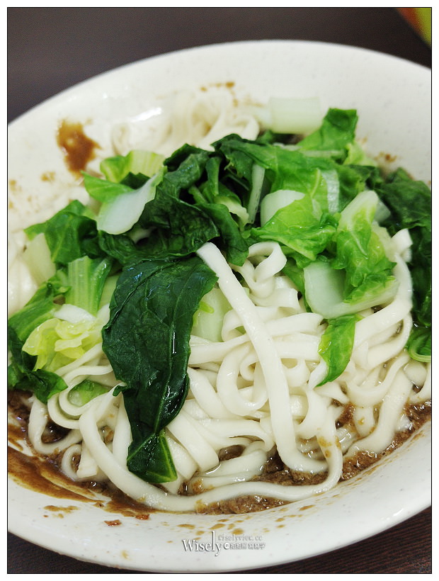 景美仙岩路128號前麵飯小吃︱興隆公園前無名黑白切︱捷運萬芳醫院站