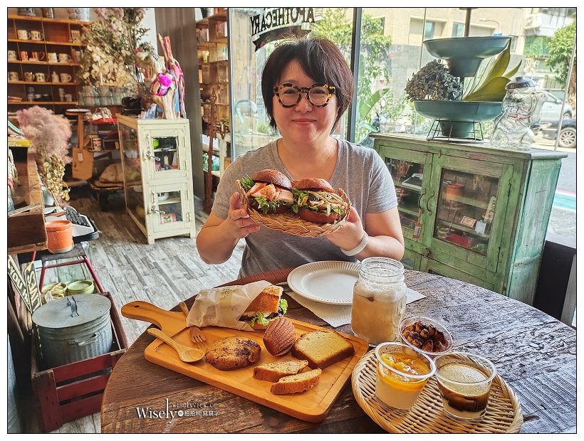 台北外送輕食餐盒。THE LABEL CO.（附菜單明細）︱多選擇歐風健康料理，搭配自製獨家調味，食材用料實在走清爽風～手作法棍餐盒&漢堡甜點分享